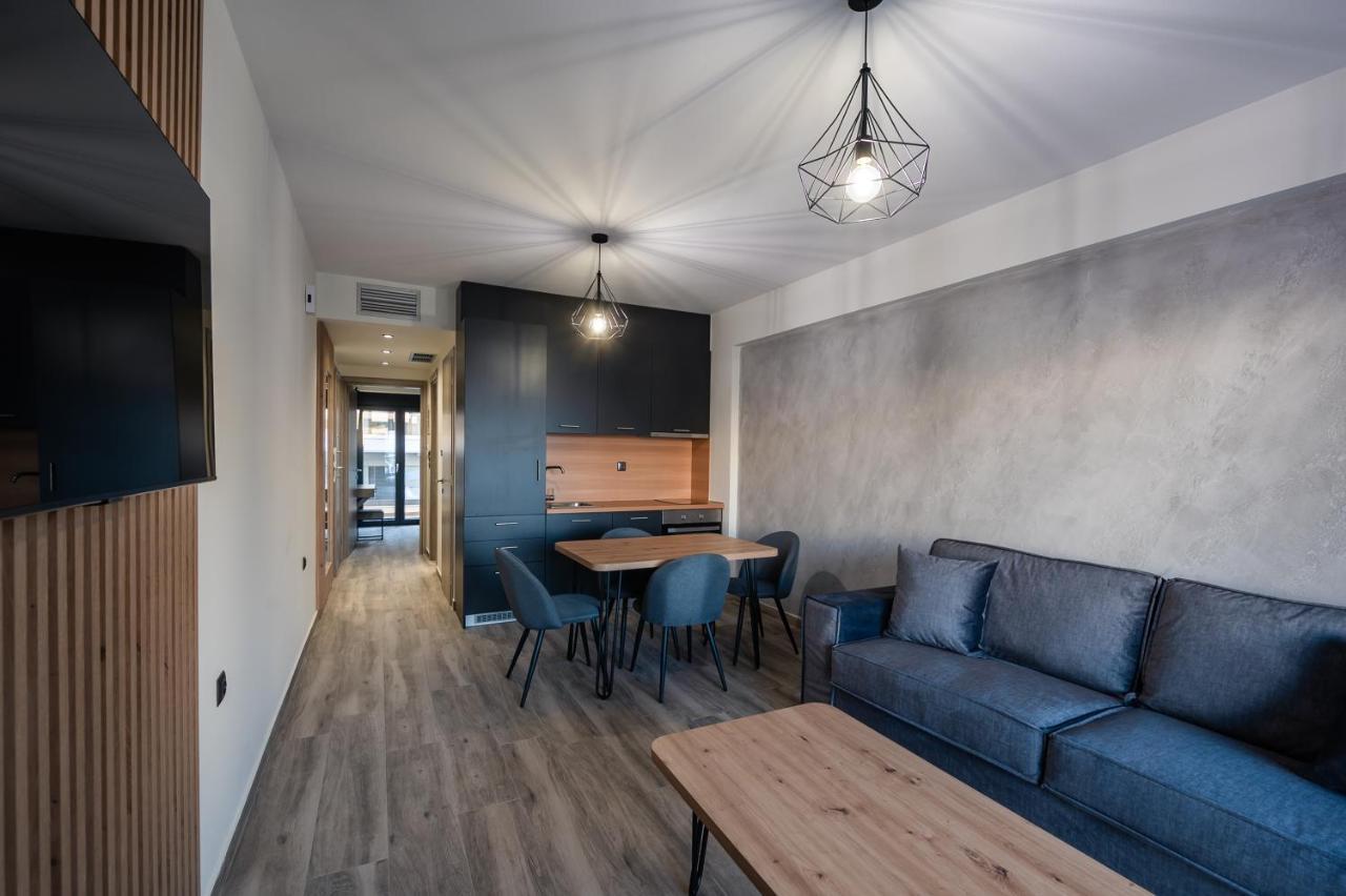 Blue Wave Luxury Suites Nea Iraklitsa Экстерьер фото