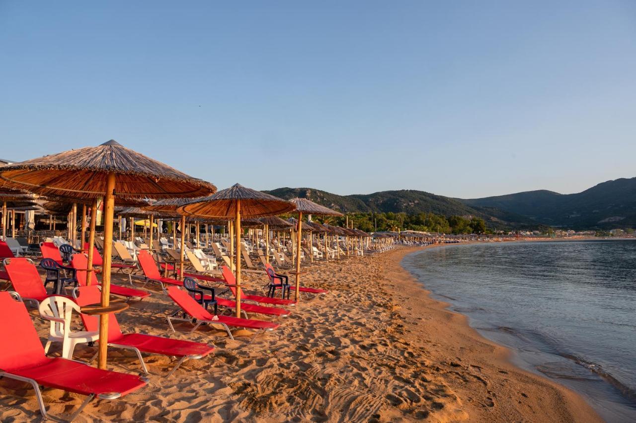 Blue Wave Luxury Suites Nea Iraklitsa Экстерьер фото